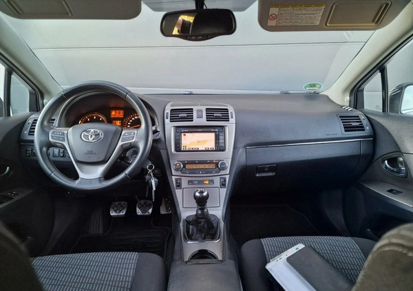 Toyota Avensis cena 31990 przebieg: 137158, rok produkcji 2010 z Skarszewy małe 407